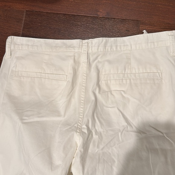 J Crew Reimagined white slouchy boyfriend chino petite pants - Picture 10 of 10